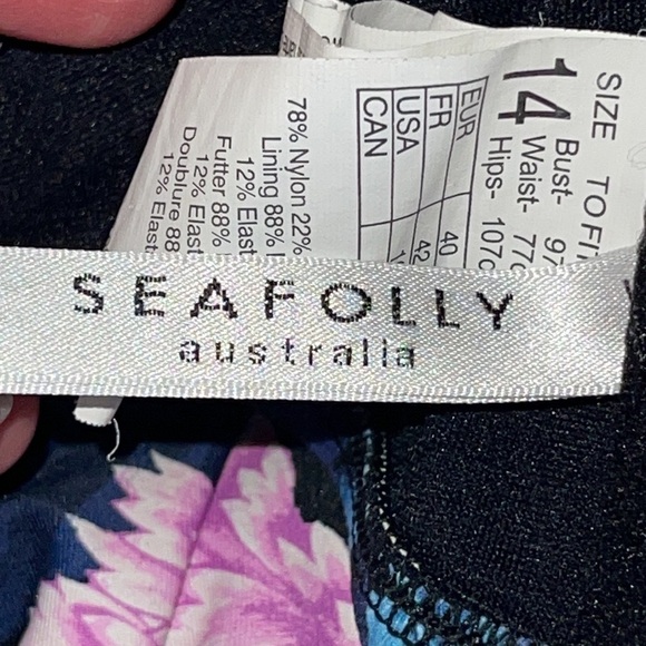 Seafolly Moonflower Strapless Underwire Swim Top - Picture 4 of 5